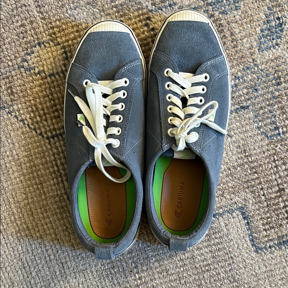 Cariuma Men's Blue Suede Sneakers